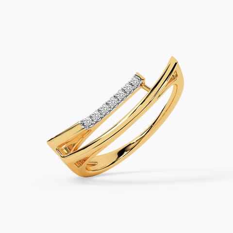 Quirly Diamond Ring
